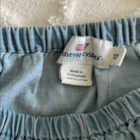 Vineyard Vines off shoulder Jean top - Picture 3 of 4